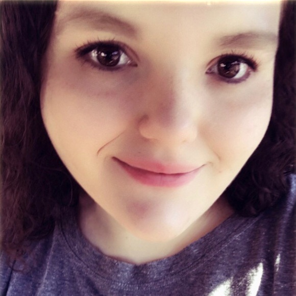 Meet your Posher, Skyler - Picture 1 of 1